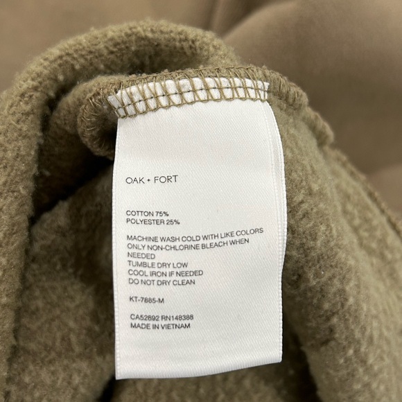 Oak and Fort Sweatshirt🤎 - Picture 4 of 4